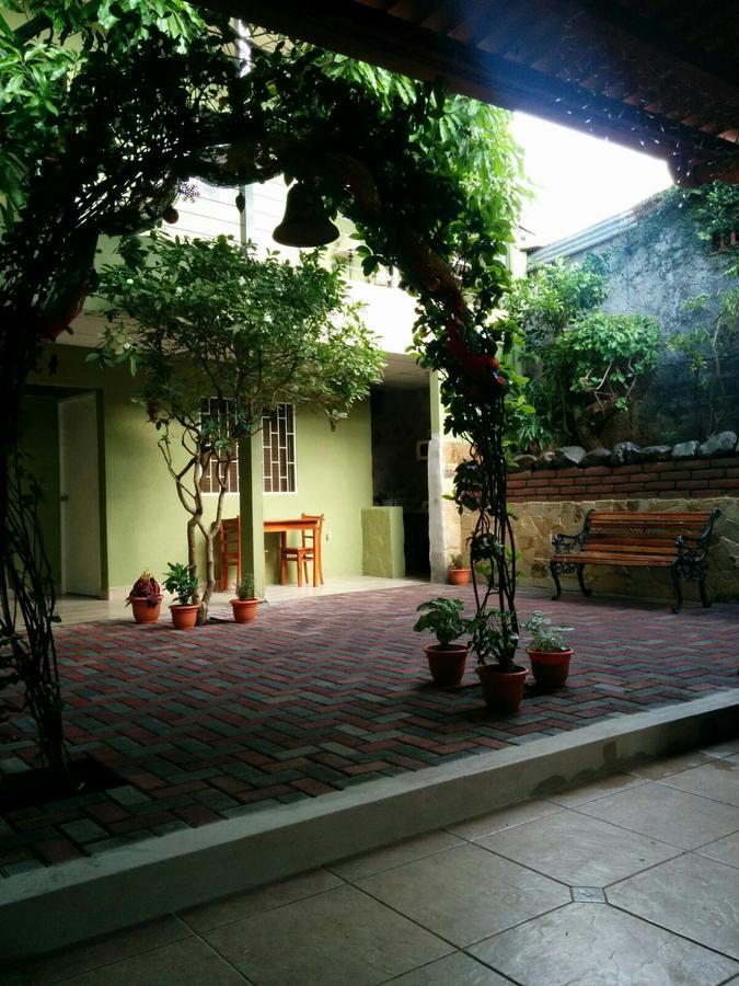 Hotel Casa De Angeles 마나과 외부 사진